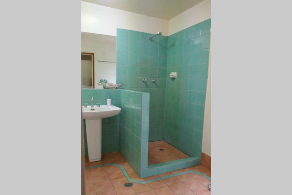 Вилла Fanpalm Creek Hideaway Diwan Экстерьер фото